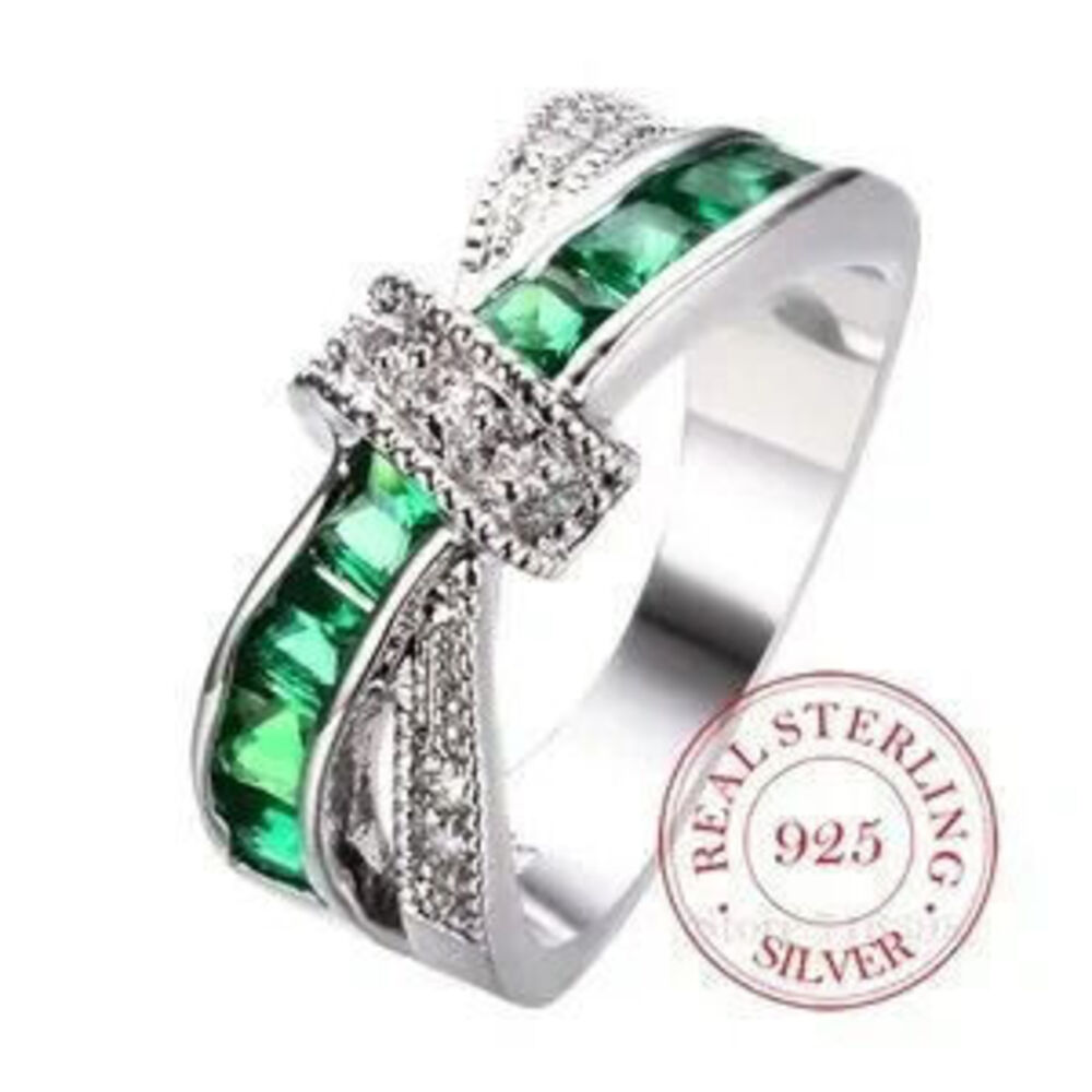 S925 Sterling Vintage Green Ring.